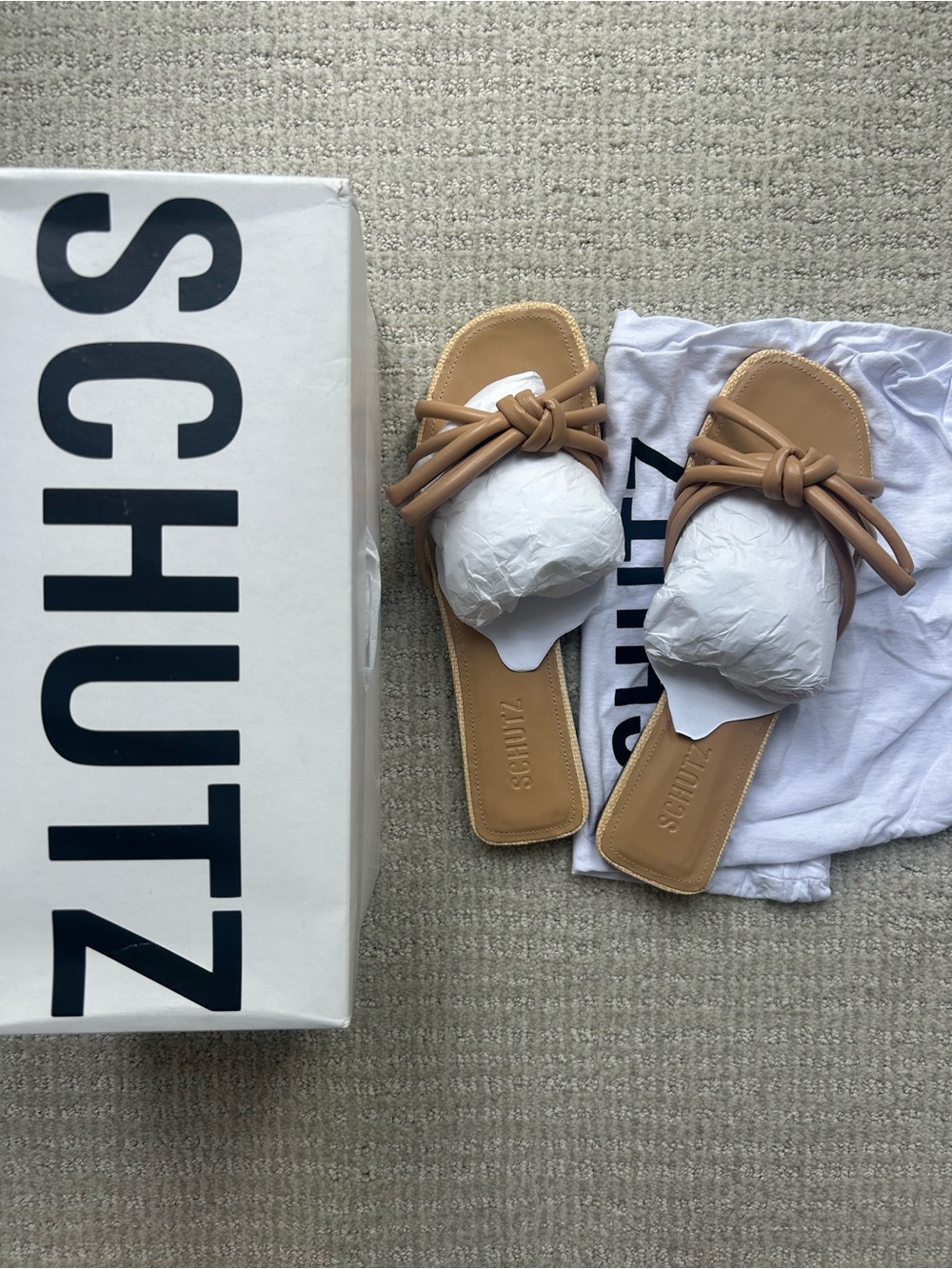 SCHUTZ Blossom Tan Knotted Leather Slide Sandals New never worn
